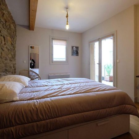 Melina - Appartement Dans Les Remparts De La Bastide Avec Parking Et Terrasse Carcassonne Eksteriør billede