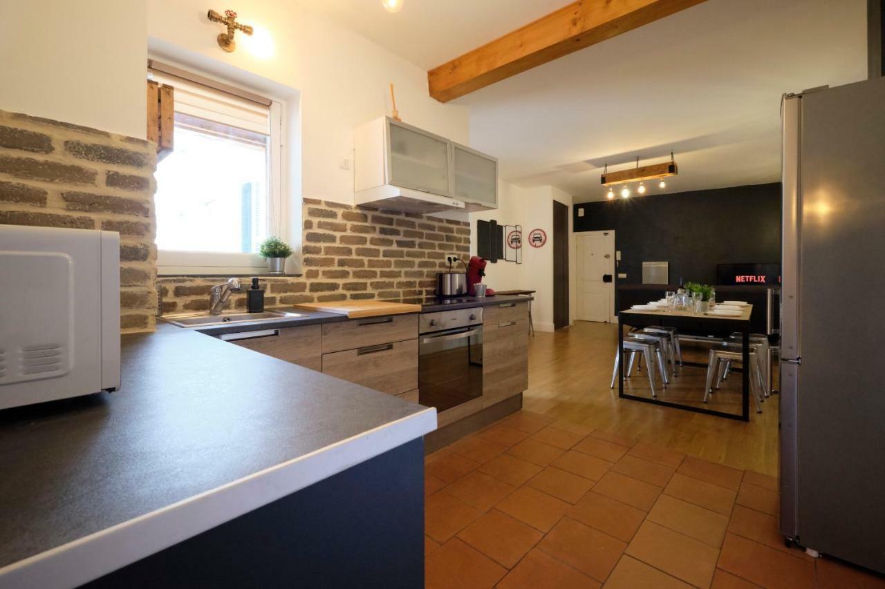 Melina - Appartement Dans Les Remparts De La Bastide Avec Parking Et Terrasse Carcassonne Eksteriør billede