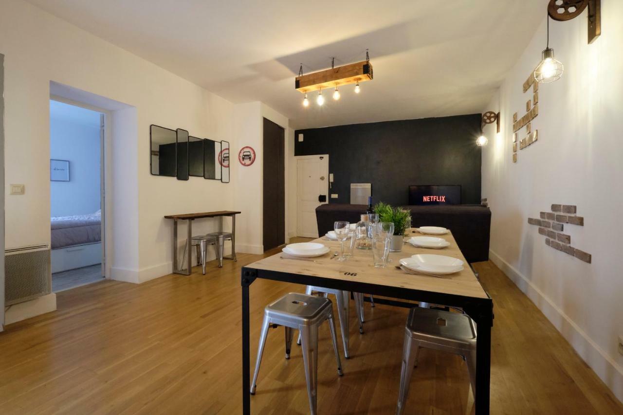 Melina - Appartement Dans Les Remparts De La Bastide Avec Parking Et Terrasse Carcassonne Eksteriør billede