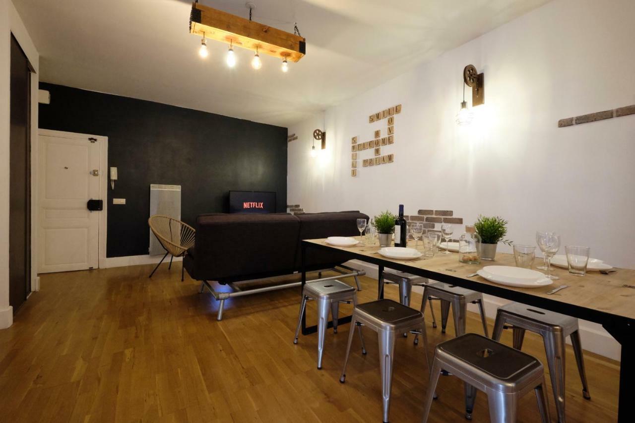Melina - Appartement Dans Les Remparts De La Bastide Avec Parking Et Terrasse Carcassonne Eksteriør billede